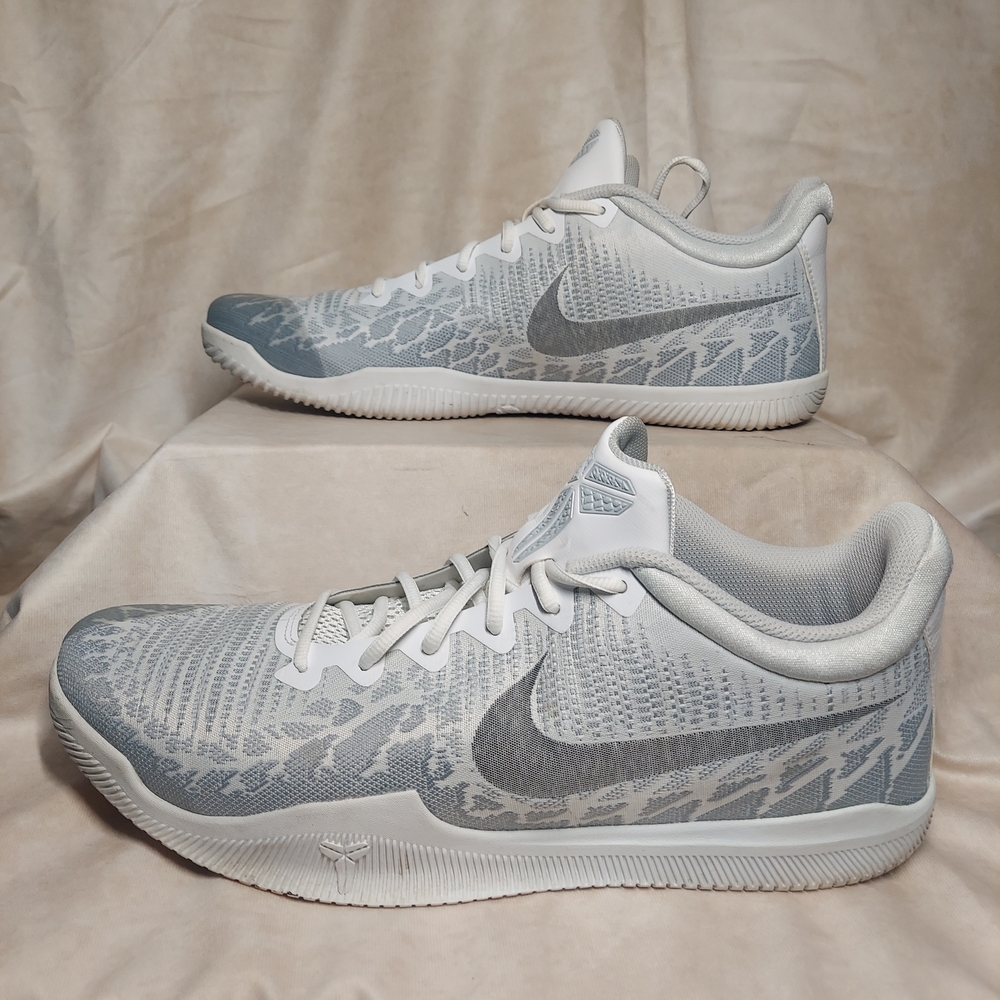 Nike Kobe Mamba Rage Size 15 Pure Platinum White Grey 908972-100